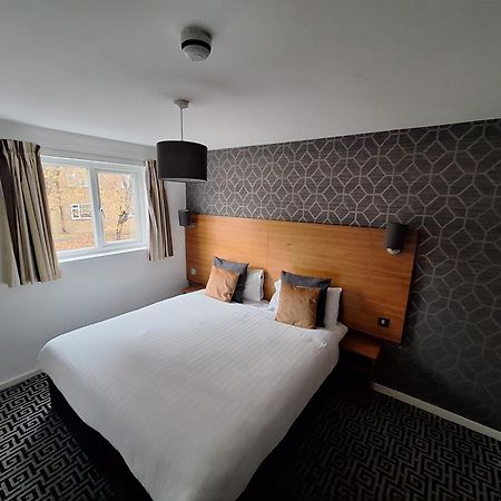 Stockwood Hotel - Luton Airport Exteriör bild
