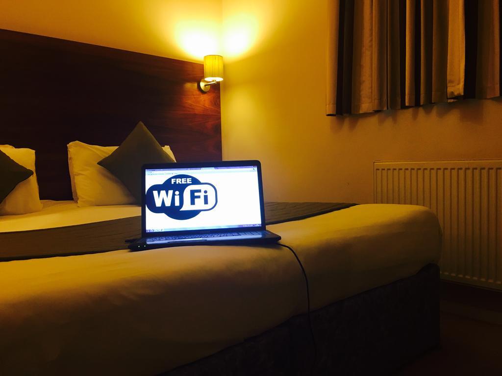 Stockwood Hotel - Luton Airport Exteriör bild