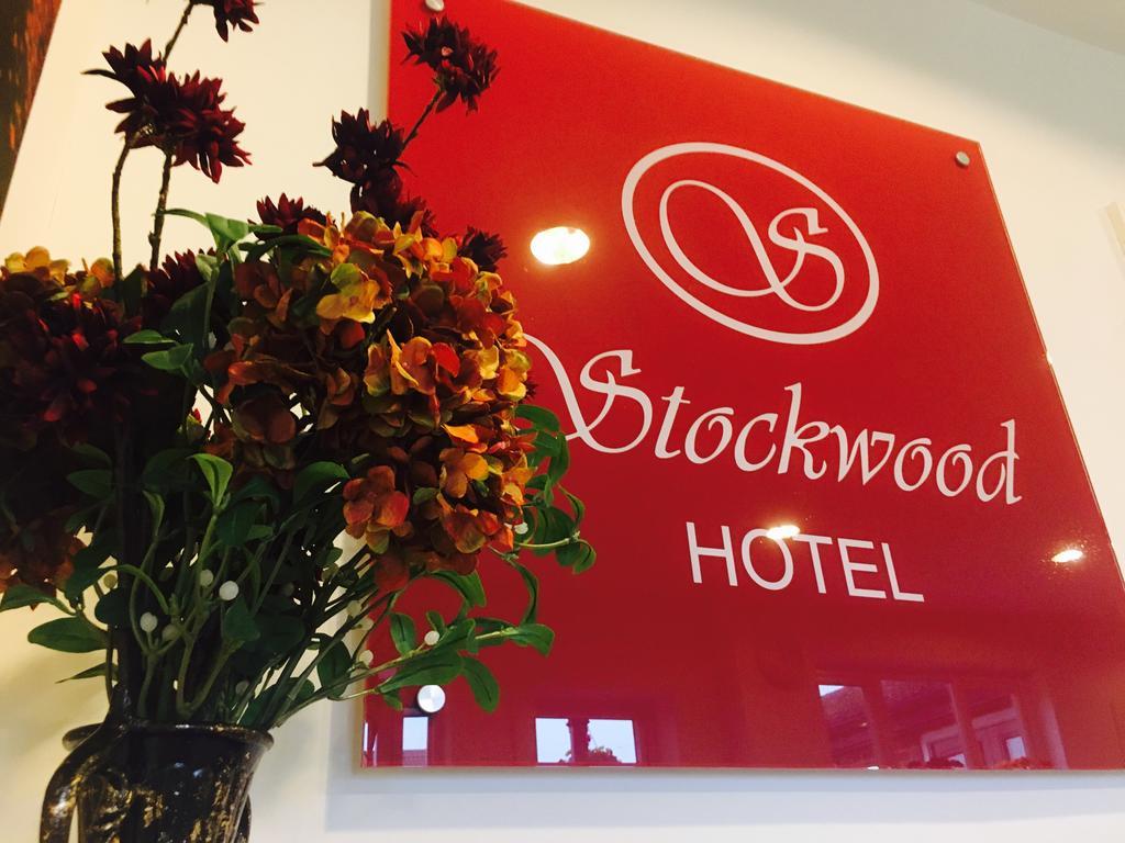 Stockwood Hotel - Luton Airport Exteriör bild